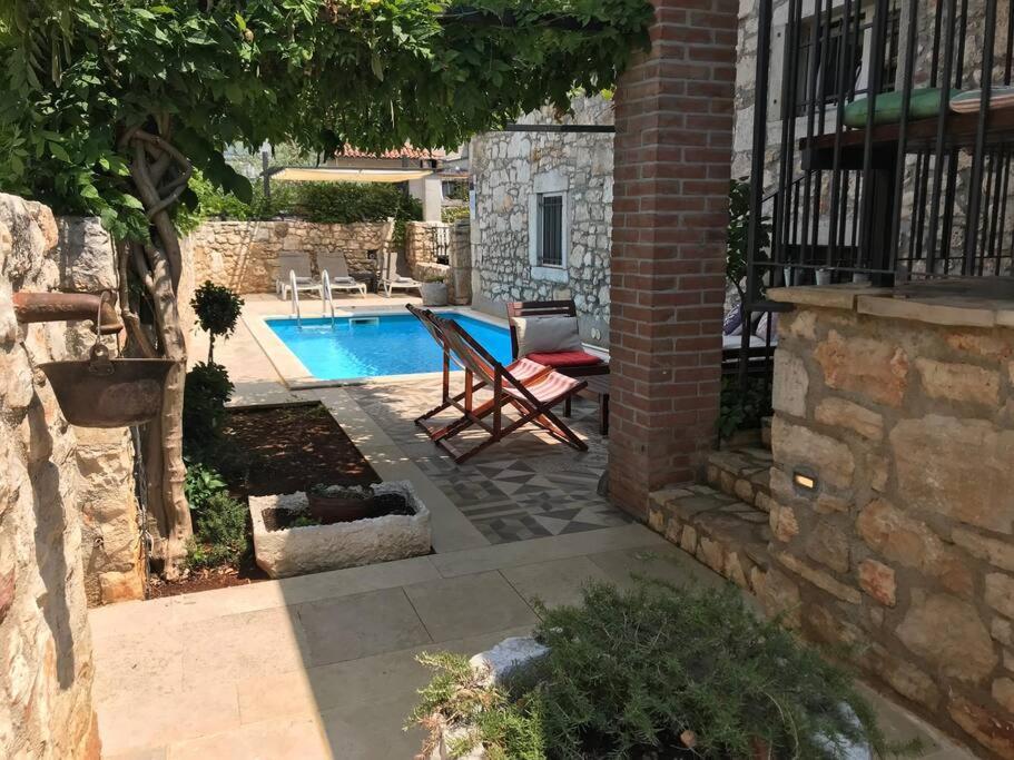 Saison Openning Prices Luxury Villa Nini With Fireplace, Private Pool, Bikes, Barbecue And Much More 波雷奇 外观 照片